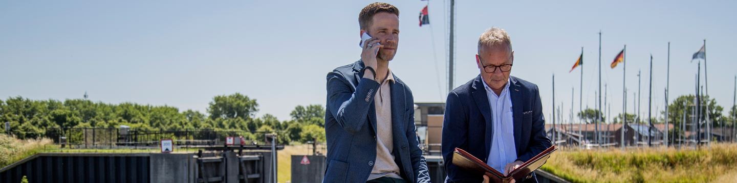 Van den Ouden Makelaars