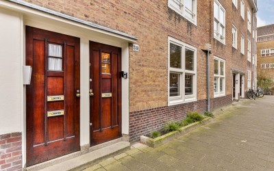 Uiterwaarde. 249-H