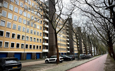 Van Nijenro. 492
