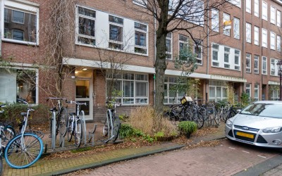 Eerste Atje. 21-H