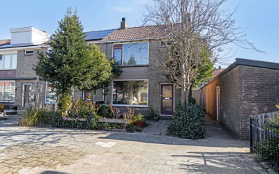 Waardmeerhof 12