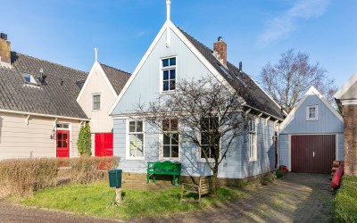 Zuiderwoude. 35