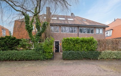 Alexanderla. 43