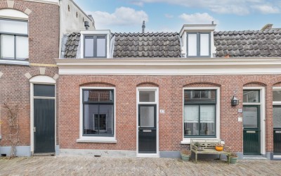 Middenstraat 87