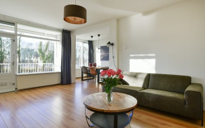 Constantijn. 4