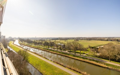 Burgemeeste. 809