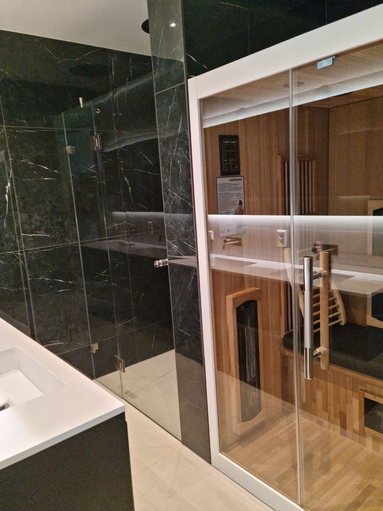 Appartement te koop: Westzijde 272N, Zaandam