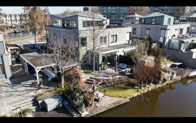 Triangelhof 156