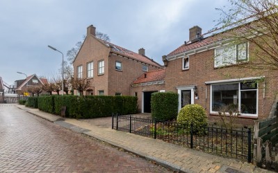 Burgemeeste. 3