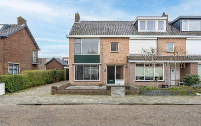 Hogeweg 145
