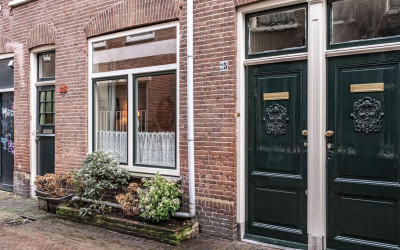 Lange Wijng. 25-ZW