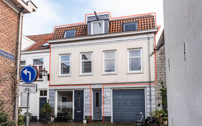 Lange Bogaa. 19-B