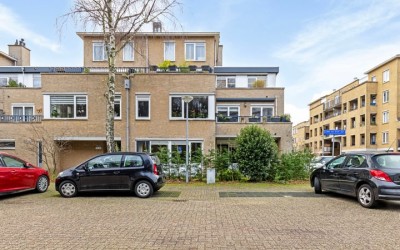 Laan van Di. 74
