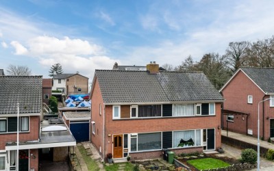 Leidsemeers. 7