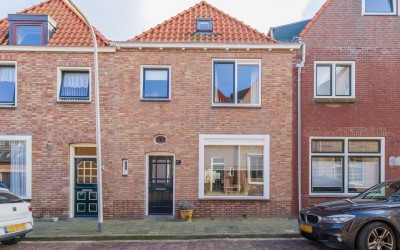 Vuurbaakstr. 30