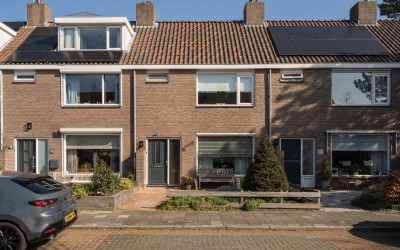 Dr. A.E. Remouchampsstraat 6