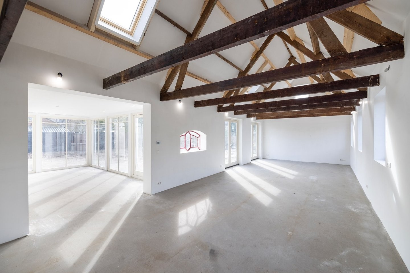 Vrijstaande woning te koop: van Ruysdaellaan 1, Leidschendam