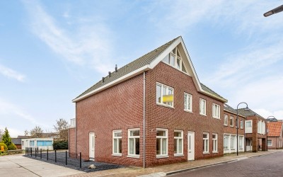 Dorpsstraat 182