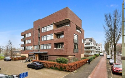 Dedemsvaart. 569