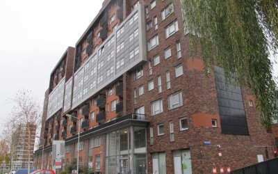 Akropolishof 120