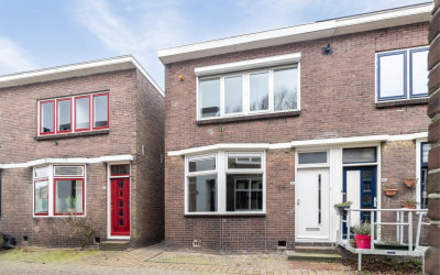 Nieuwstraat 84