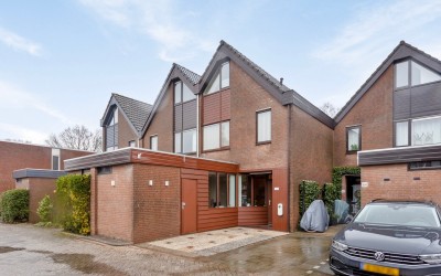Roos van De. 62