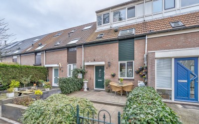 Tussenspoor 6
