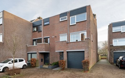 Sikkelkruid 9
