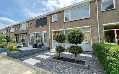 Mr. Van Houtenstraat 35