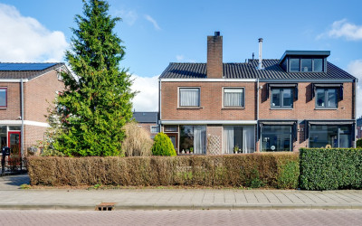 Maasstraat 21
