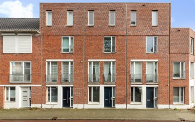 Zwaanshals 230