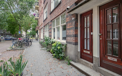 Van Vlooswi. 19-B
