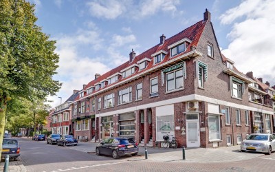 Adriaen van. 21-A