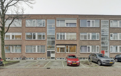 Wieringerst. 13-A