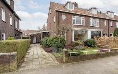 Burgemeester Luijerinksingel 15