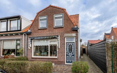 de Ruijterstraat 2
