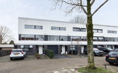Vrijheer va. 30