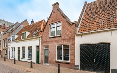 Sint Nicolaasstraat 2