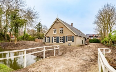 Nedereindse. 32