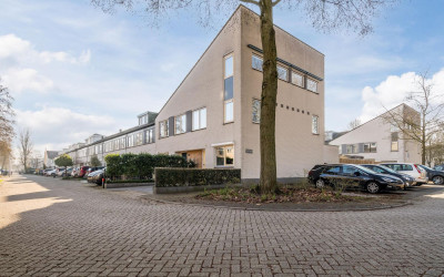 Keerkring 76-B