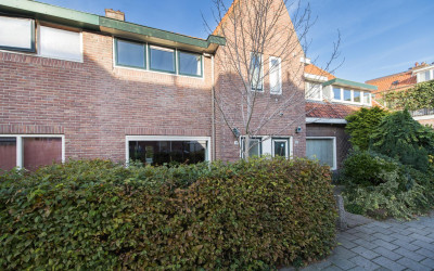 Hoogravense. 161
