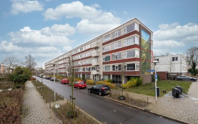 Adenauerlaan 7