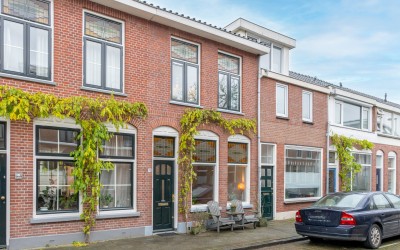 Leliestraat 15