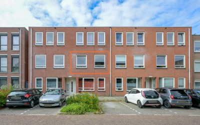 C. van Maas. 106