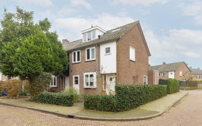 Gijsbrecht van Amstelstraat 2
