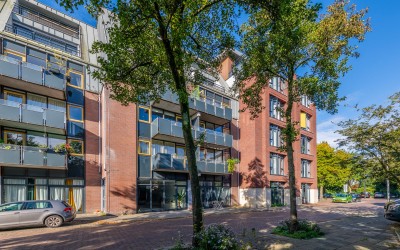 Jufferstraat 76