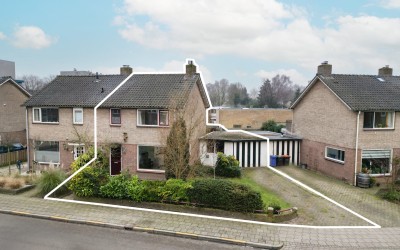 Korhoenstra. 10