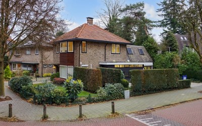 Koninginneweg 4