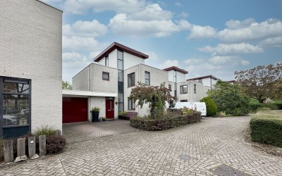 Perzikgaarde 24