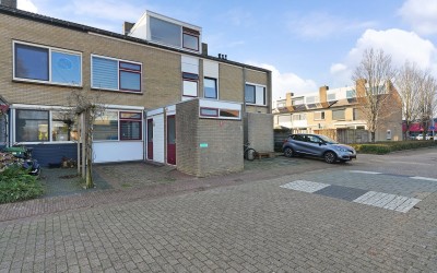 Kuipers-Rie. 4
